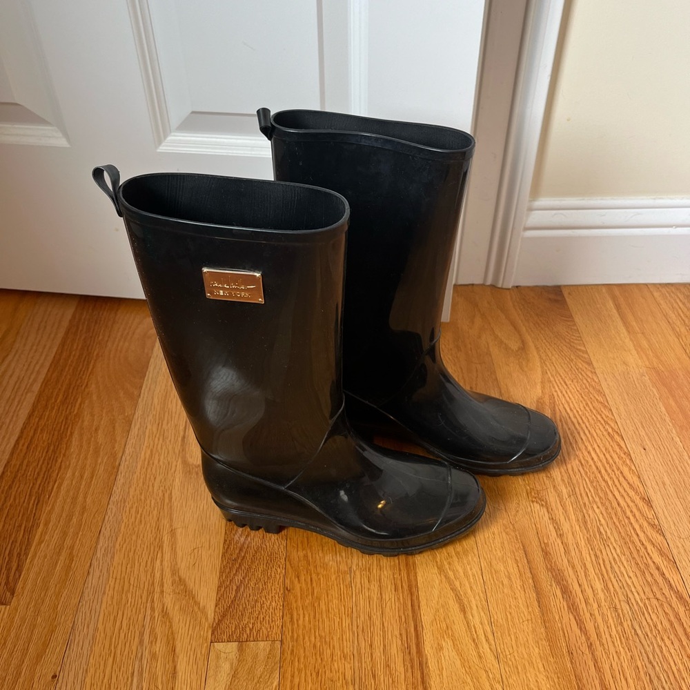 Black Nicole Miller Rain Boots